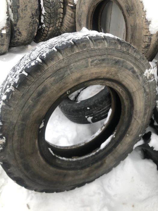 продам зил шина 9 r20.