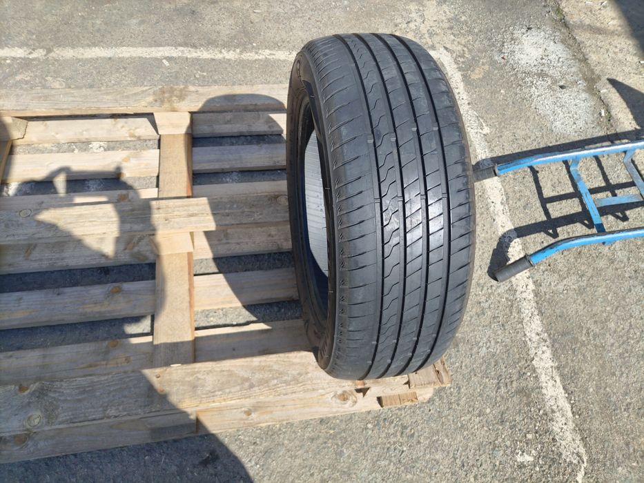 205/55/16 Фаярстоун ДОТ 2020 г - Само 1 брой гума