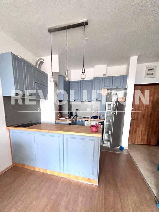 Дава се под наем Двустаен апартамент в Варна, Чаталджа - 75 кв.м за 700 € - Снимка #1