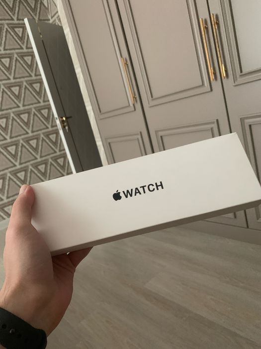 Apple watch se 3 starlight 40mm новый запечатанный