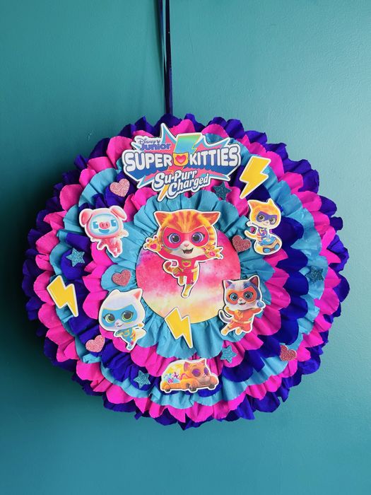 Супер Котета пинята