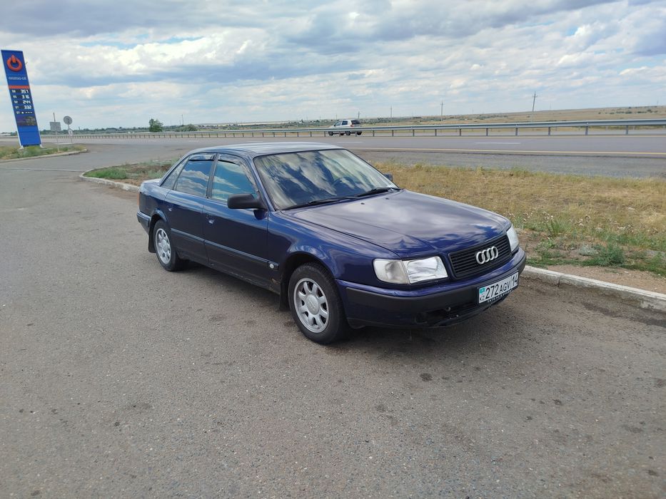 Продам Ауди 100 С4.