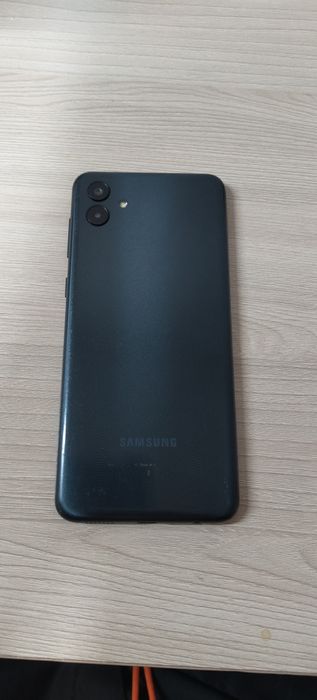 Samsung galaxy a04