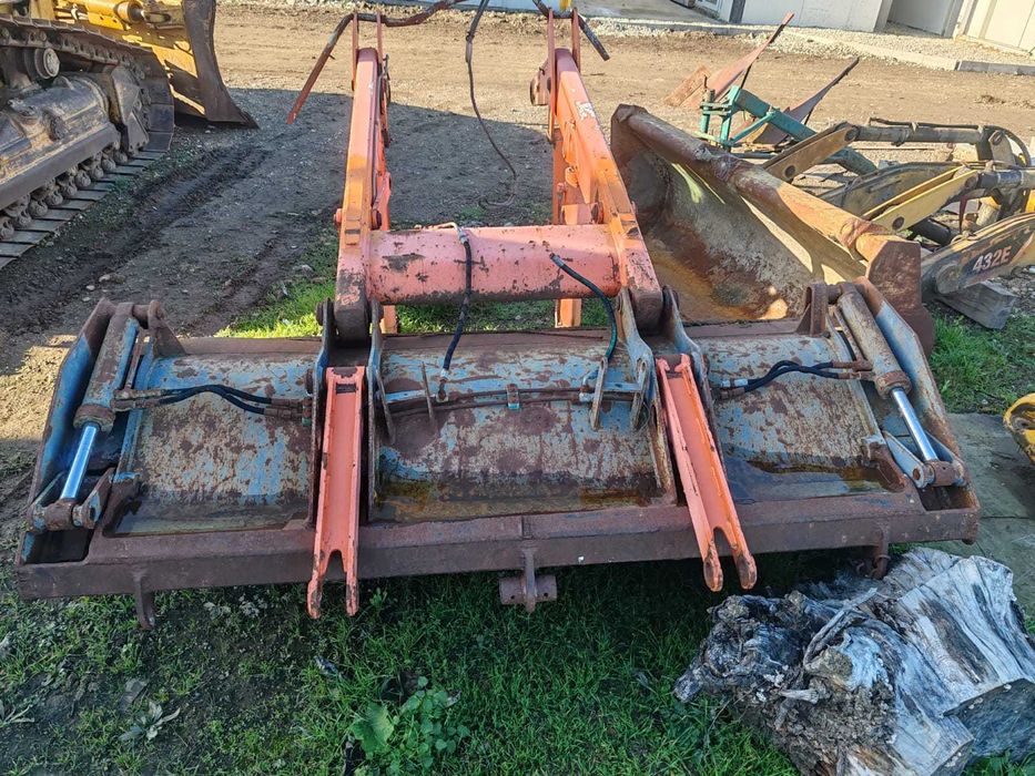 Brat Fata Buldoexcavator Fiat Hitachi (new holland)
