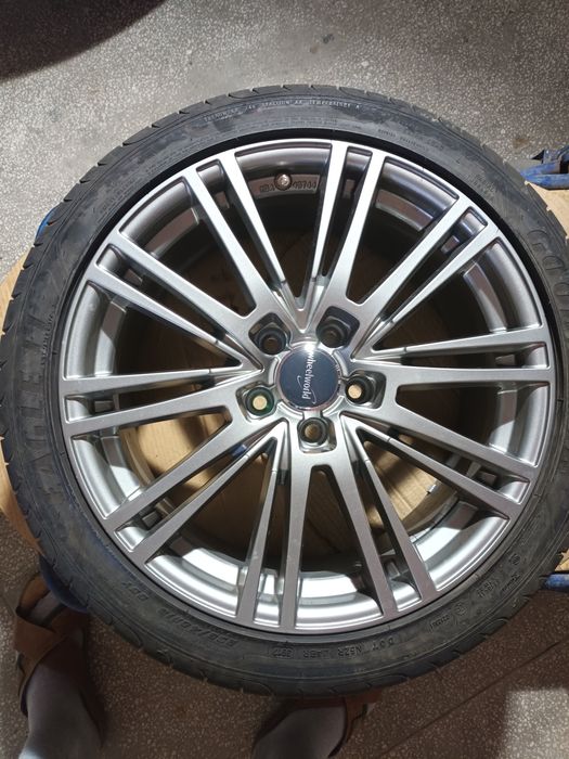 Roți de Audi Skodă VW, etc.A4,A5,A6 18" 235/40- 18  cu 8mm profil.