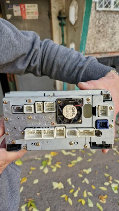 Японская автомагнитола