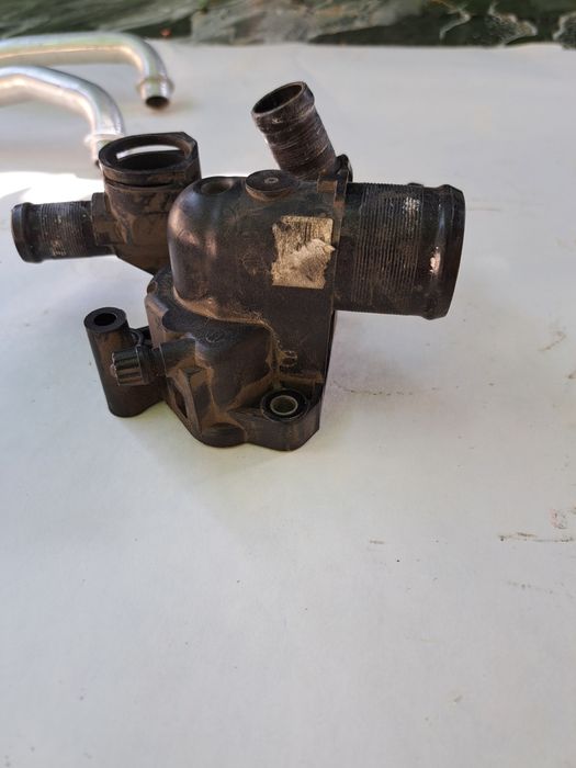 Nissan Qashqai caloriferul si termostatul de căldură