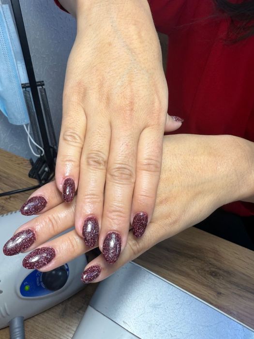 Маникюр педикюр по 3500