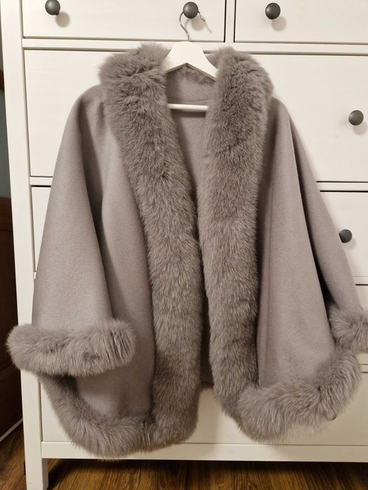 Poncho/capa blana naturala