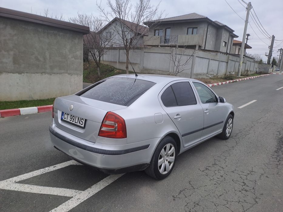 Skoda octavia 2 an 2006 motor 1.9tdi bkc bine întreținut