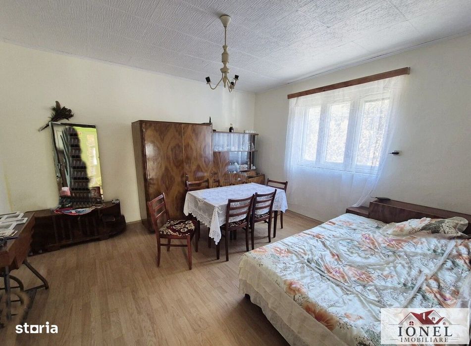 Vanzare casa in Metes