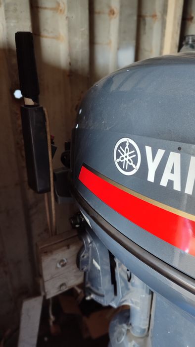 Продам мотор Ямаха 40 на лодку