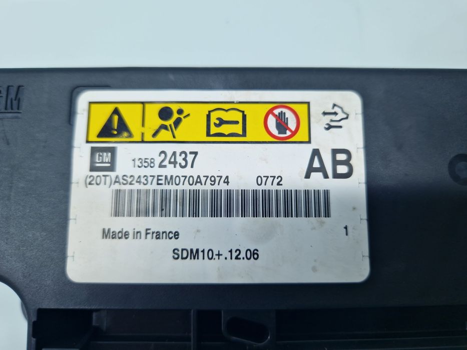 Calculator airbag Opel Astra J [Fabr 2009-2015] 13582437 1.6 Benz A16X