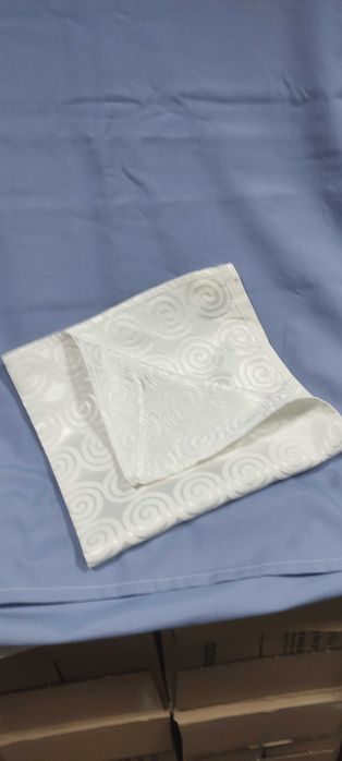 Занавески, шторы б/у