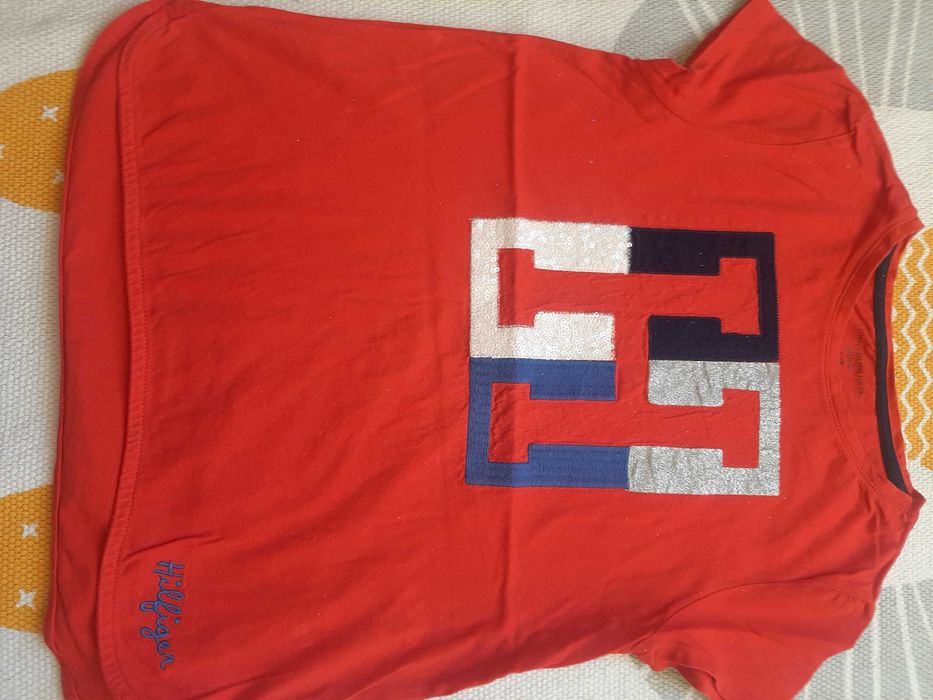 Оригинални тениски Tomi Hilfiger и Levi's