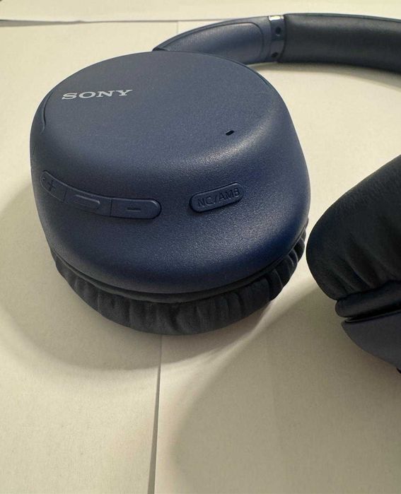 Sony WH-CH710N Căști Wireless Over-Ear cu Noise Cancelling .