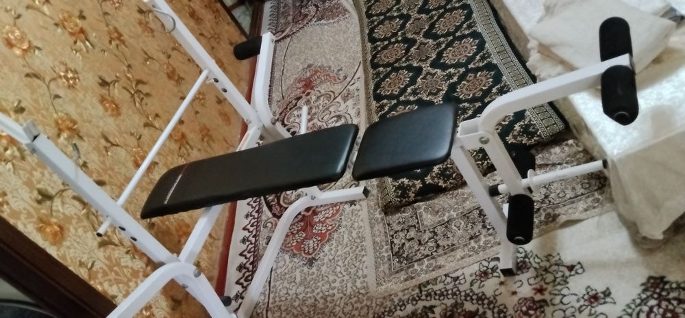 Штанги 2шт, лежак жим лёжа новый, гиря  2шт