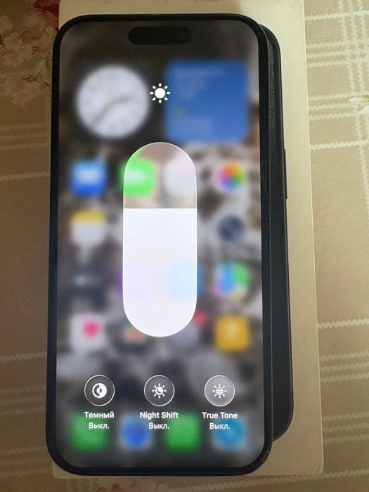 Продам Iphone 15 pro