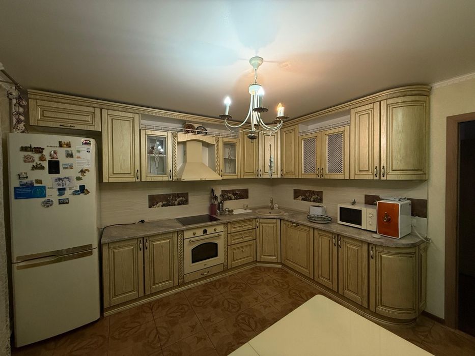 Продам кухонный гарнитур