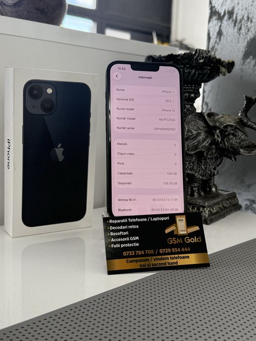 Vand iphone 13 de 128 gb baterie 87%