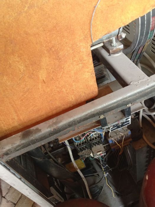 Фрезер сотилади холати яхши