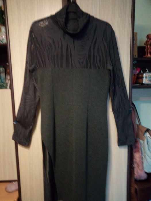 Vând rochie elegantă