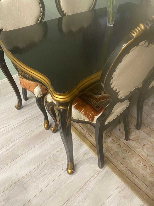 стол со  стульями