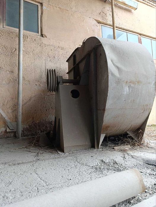 Вытяжка улитка вентилятор центробежный большой для кольцевой печи