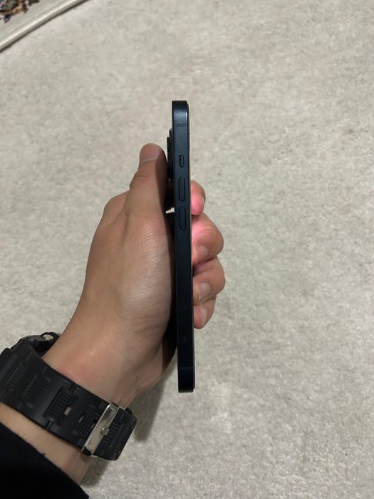 iPhone 13 128gb идеал