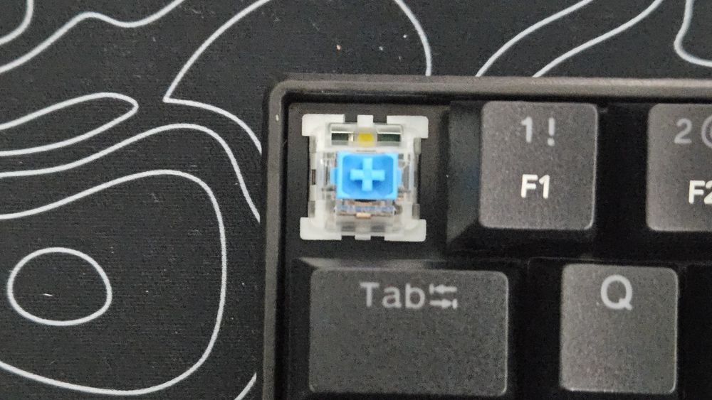 Продам игровую клавиатуру