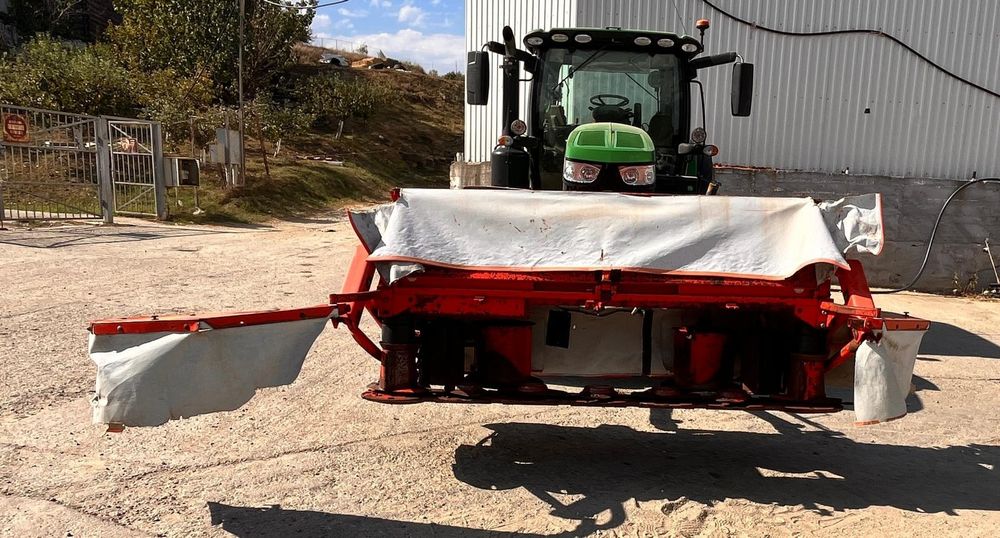 Vand coasa frontala Kuhn 2.7 metri