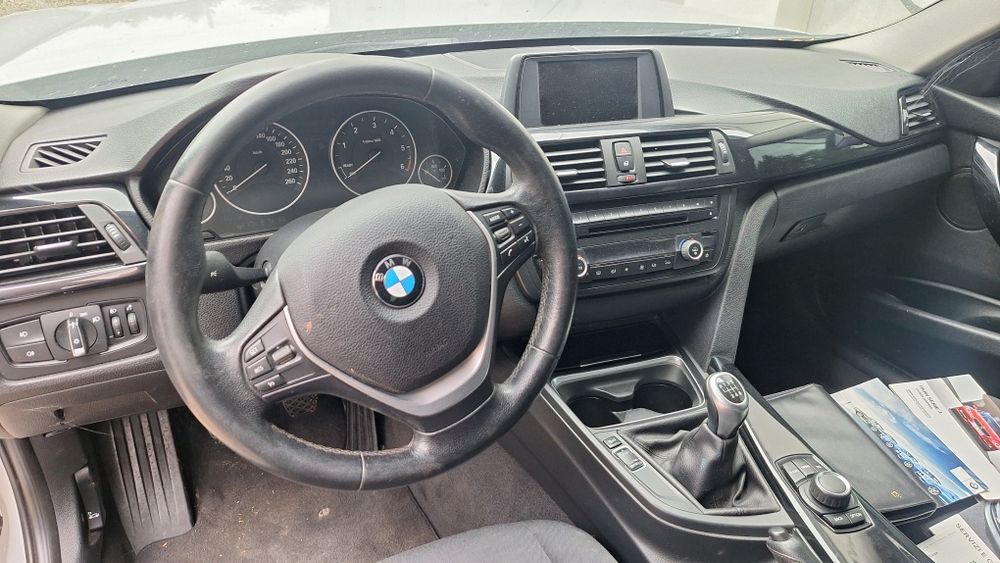 BMW 316D 116кс  F30 на части