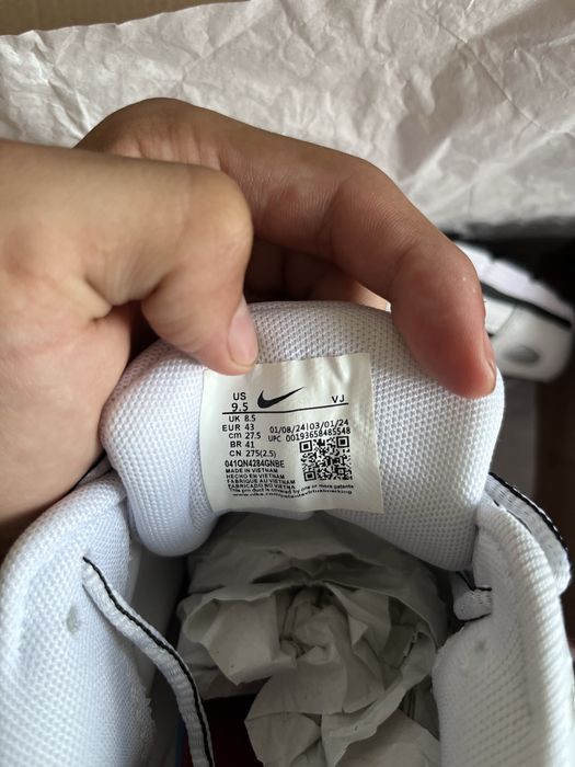 Продам кросовки Nike P-6000