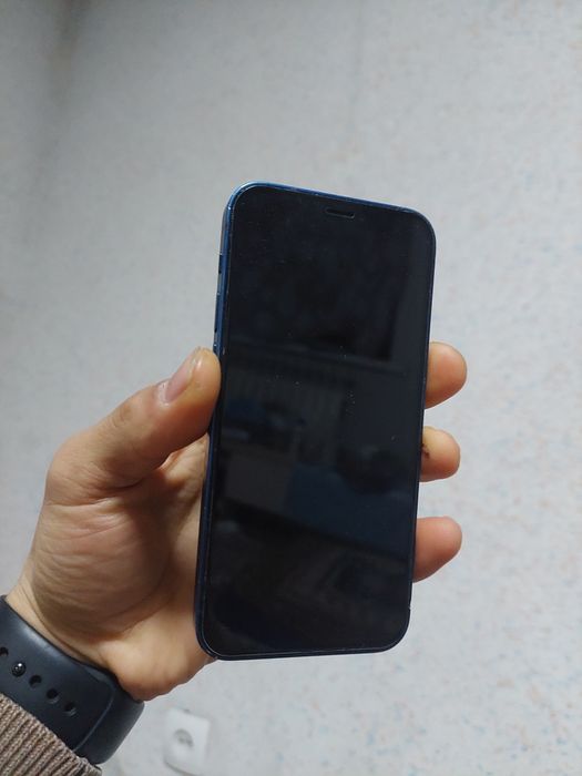 Айфон 12мини  64/75