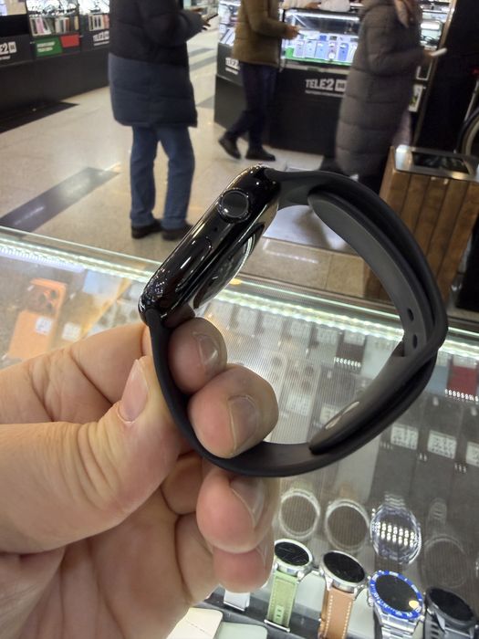 Apple Watch 11 46mm jet black