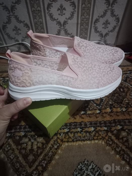 ayollar oyoq kiyimi