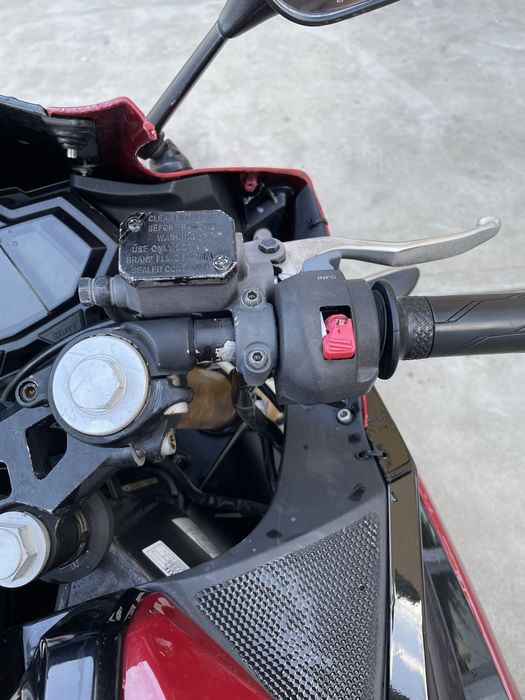 YAMAHA yzf r 125 2016 ROSU