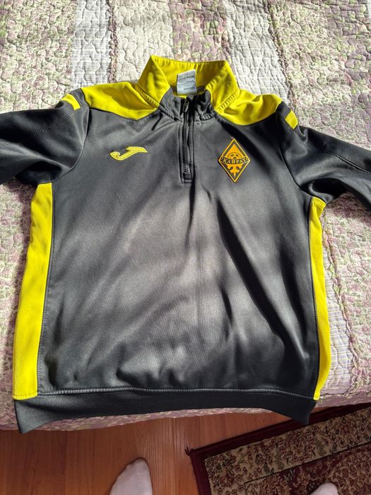 Продам экипировку кайрата