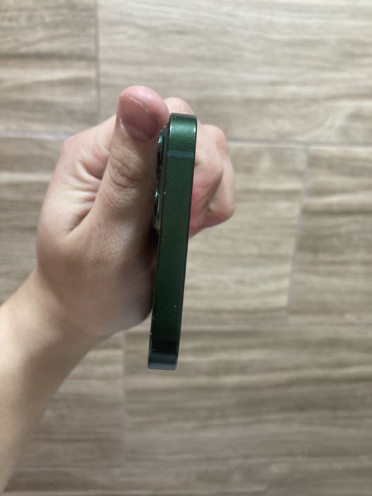 iPhone 13/128гб не вскрытый