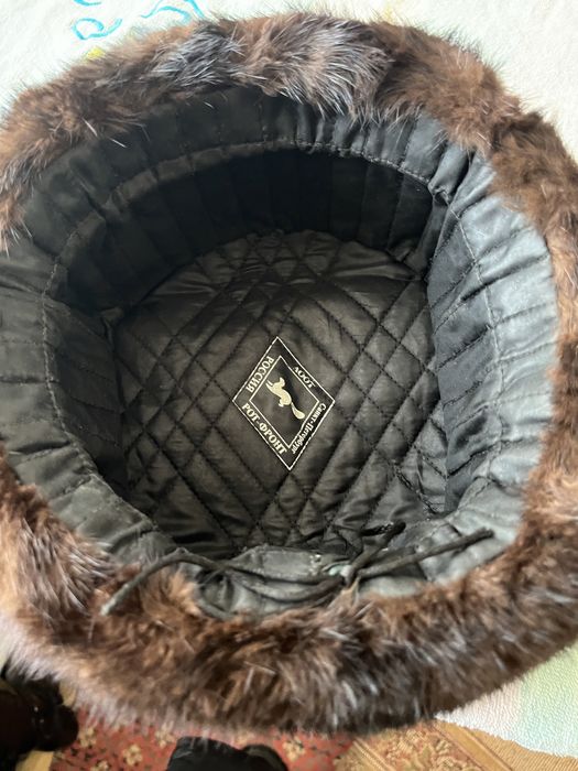 Продам шапку- ушанку норковую
