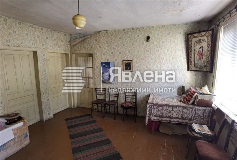 Продава се Къща в Благоевград, Идеален център - 130 кв.м за 2154 €/кв.м - Снимка #6