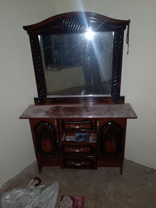 Продам Шкаф и тримо