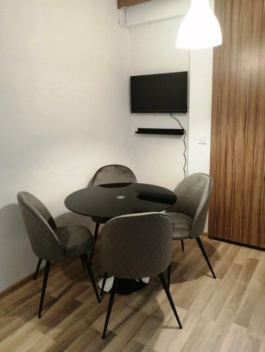 Дава се под наем Двустаен апартамент в Пловдив, Съдийски - 77 кв.м за 400 € - Снимка #2