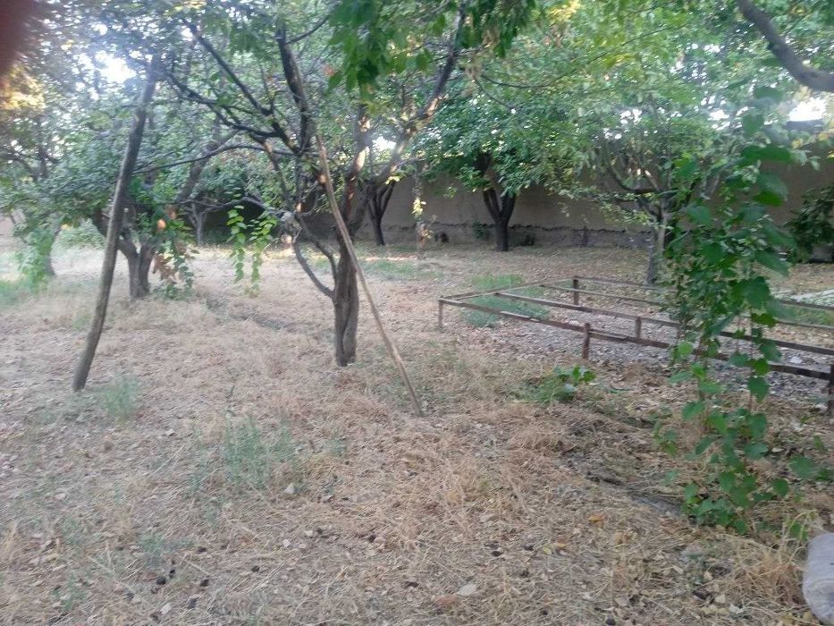 uy sotiladi Zangiota tumani nazabek