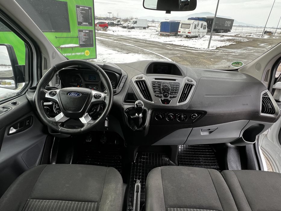Ford Transit Custom An Fab.2014 2,2 Tdci 8+1 Locuri Recent Adus !