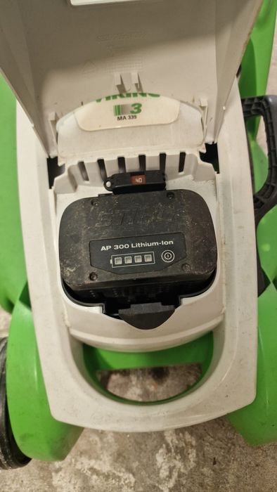 Акумулаторна косачка за трева Viking MA 339