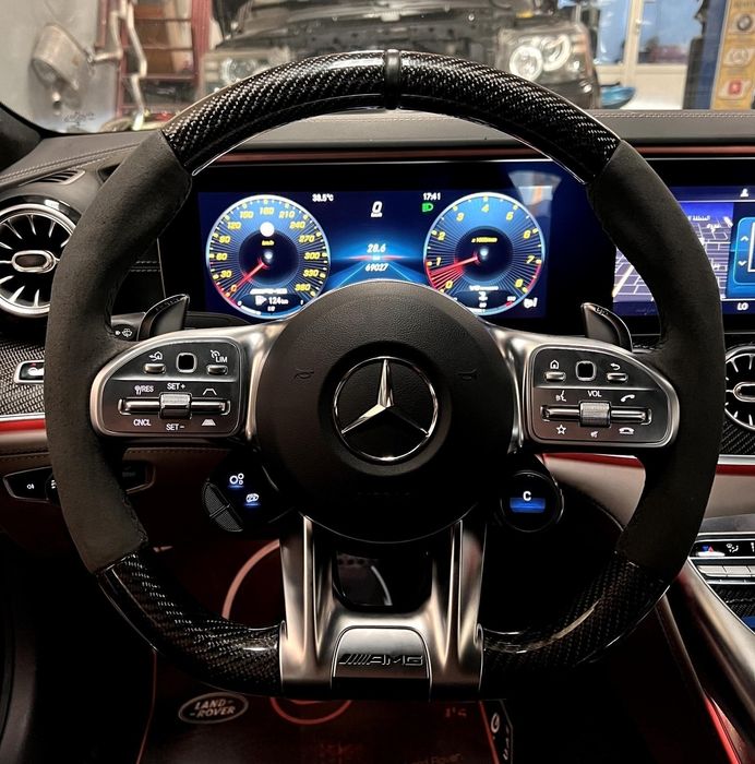Оригинален AMG волан КАРБОН W213W205W222W167C167X167X290C190W464C217