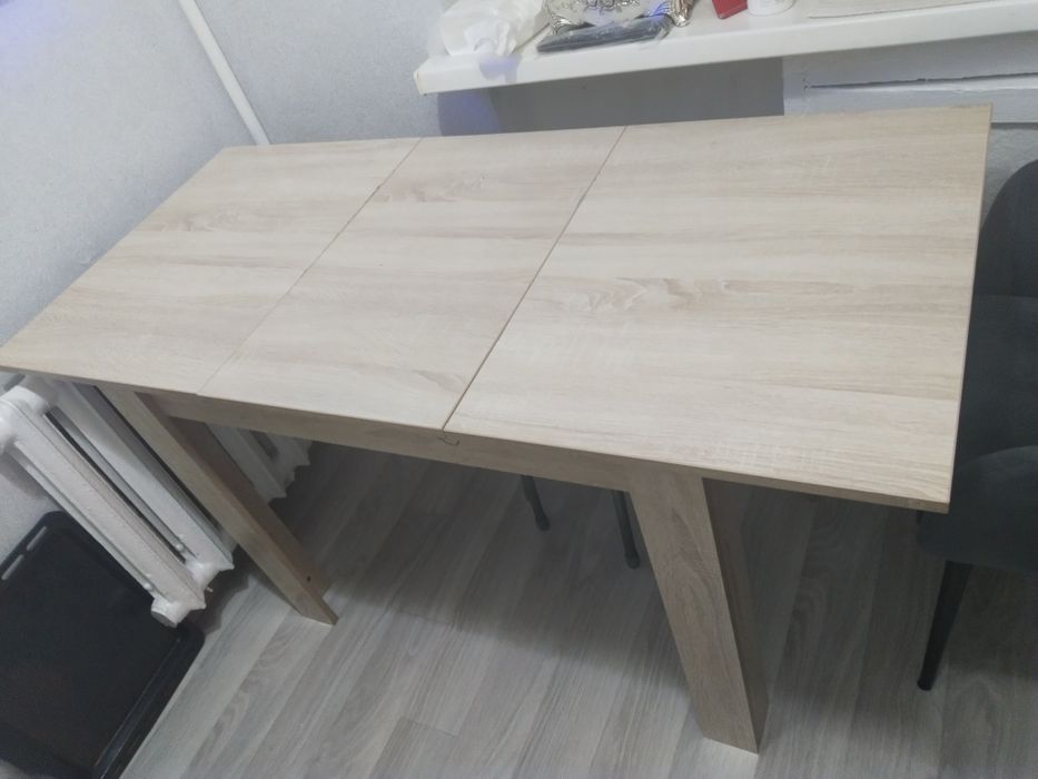 Стол кухонный...