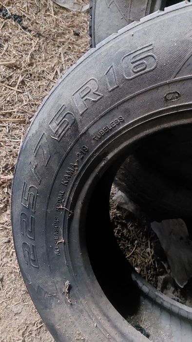 Продам резину летнюю б.у.