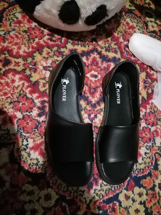 Продам обувь. Удобная 40